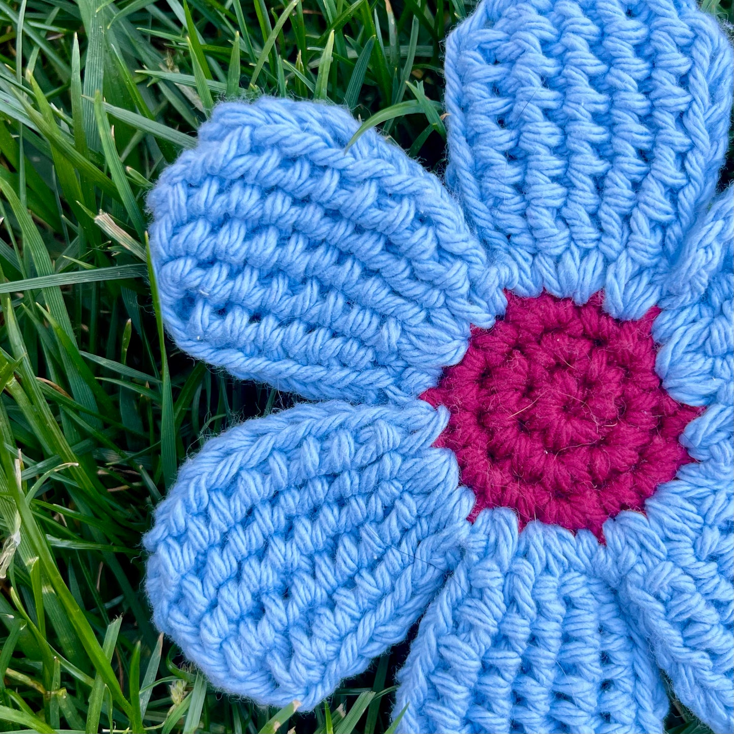 Daisy Bag Charm