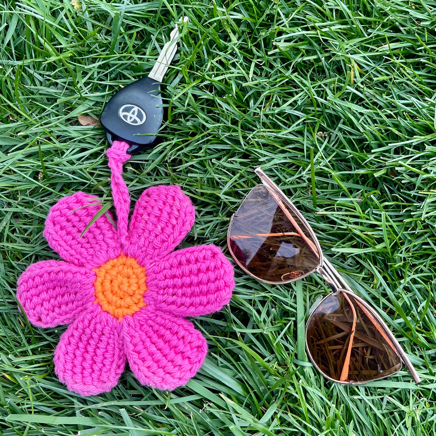 Daisy Bag Charm